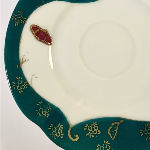 Antique Hand-Painted Japanese Porcelain Saucer Dark Green Gold Moriage Flowers - Picture 4 of 7